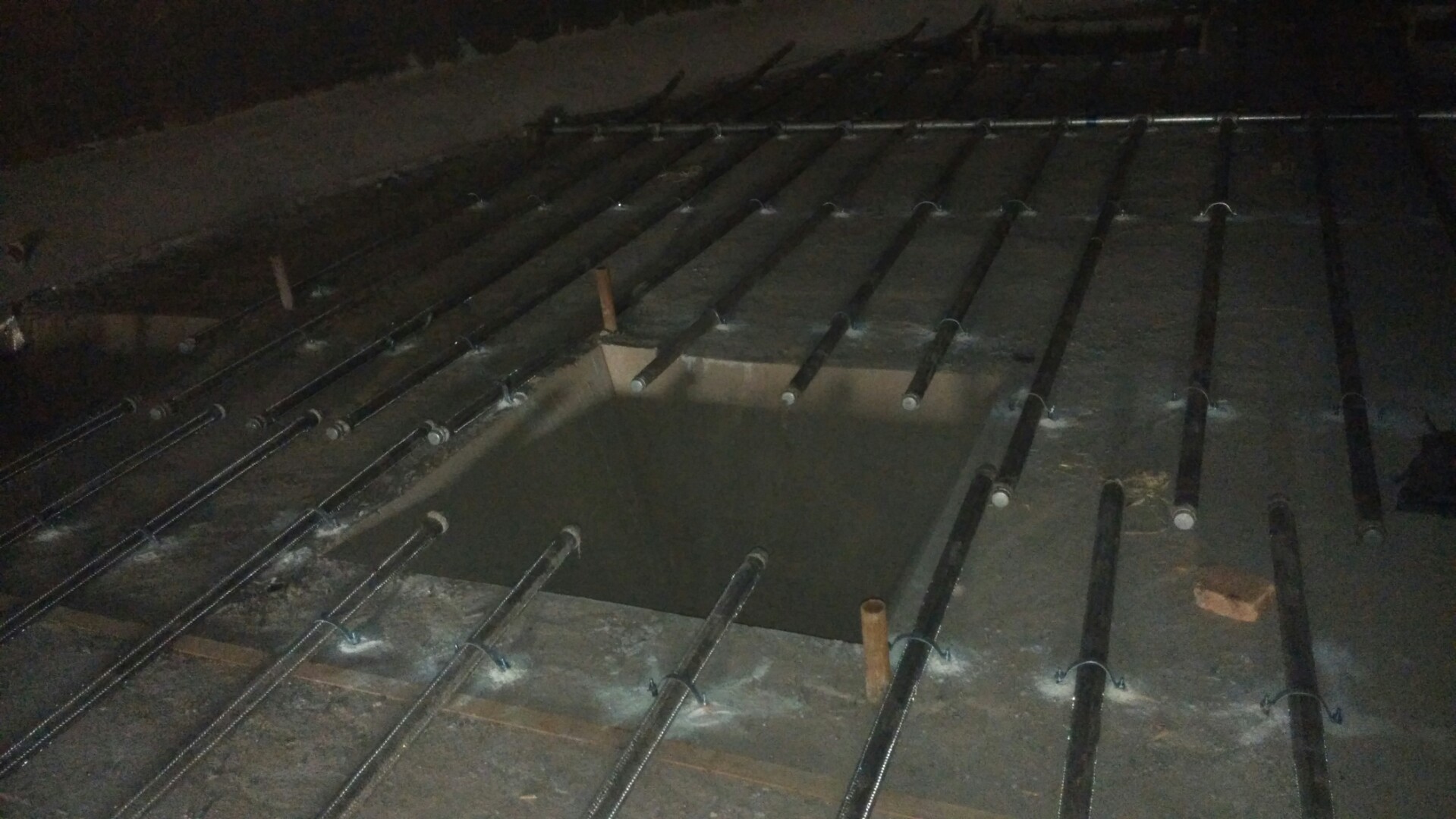 阿拉尔农场流化棒