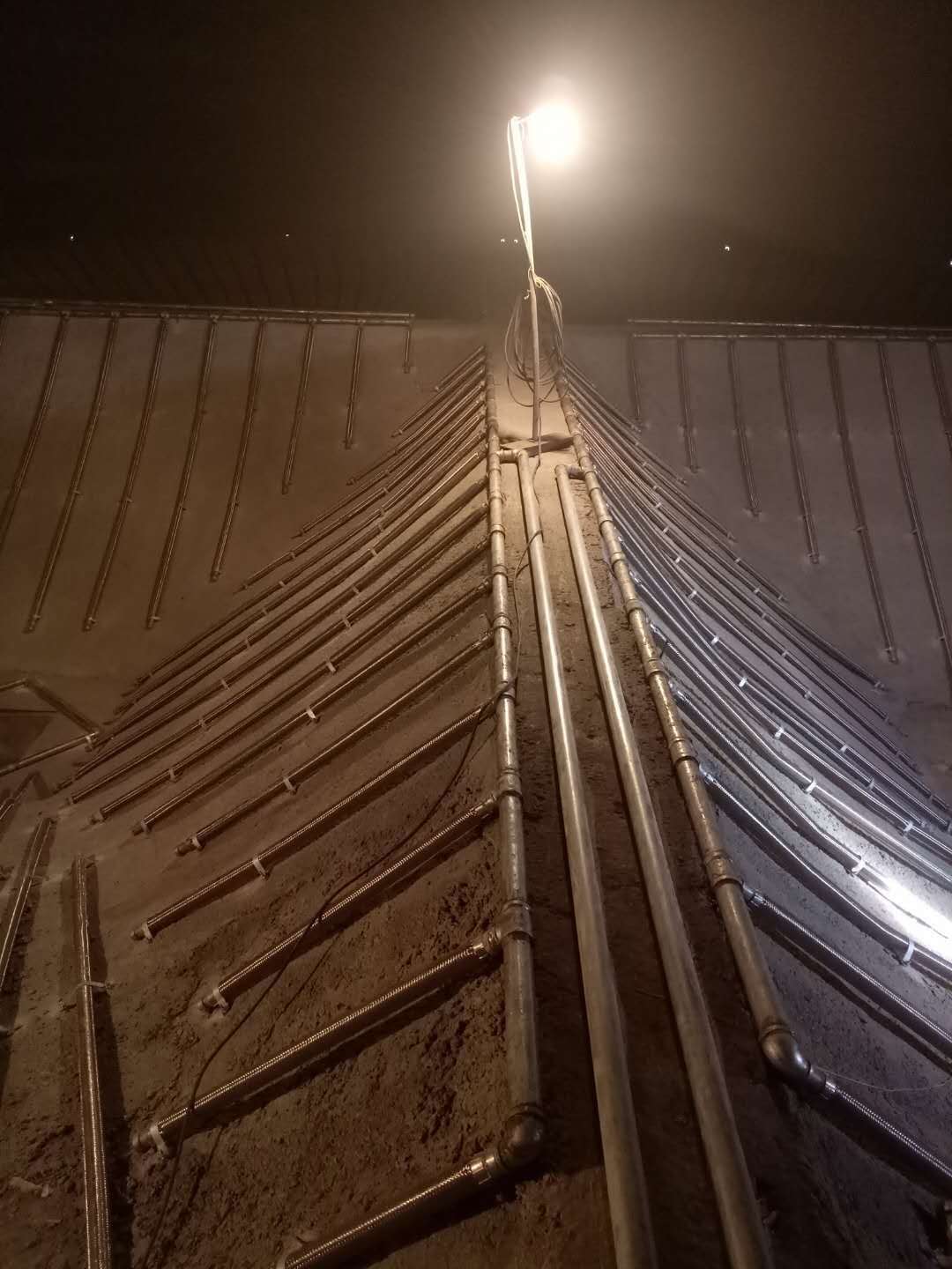 阿拉尔农场硫化棒