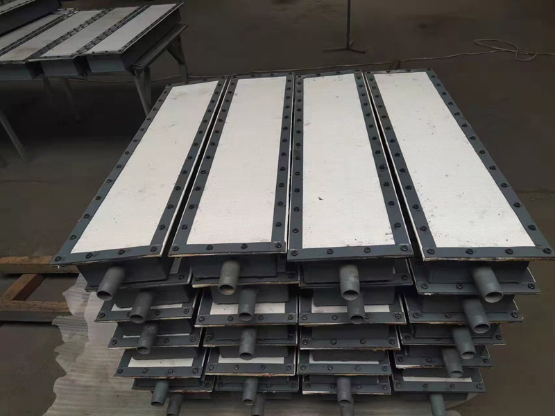 阿拉尔农场充气箱